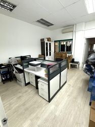 Nankin Row (D1), Retail #490397451